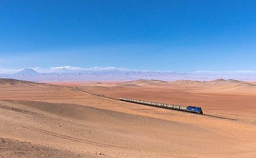 Ore train between La Joya and Guerreros