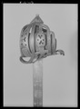 "Skotskt_broadsword_-_Skoklosters_slott_-_27466.tif" by User:LSHuploadBot